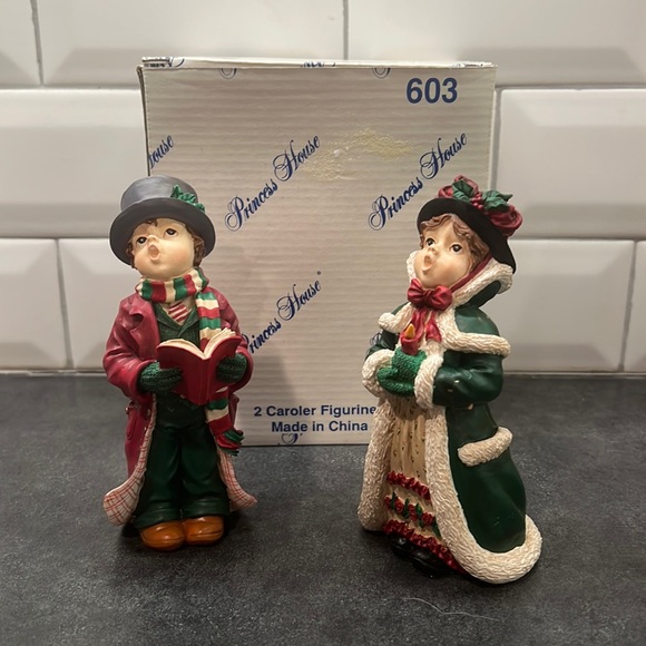 Princess House Caroling Figurines - Picture 1 of 3